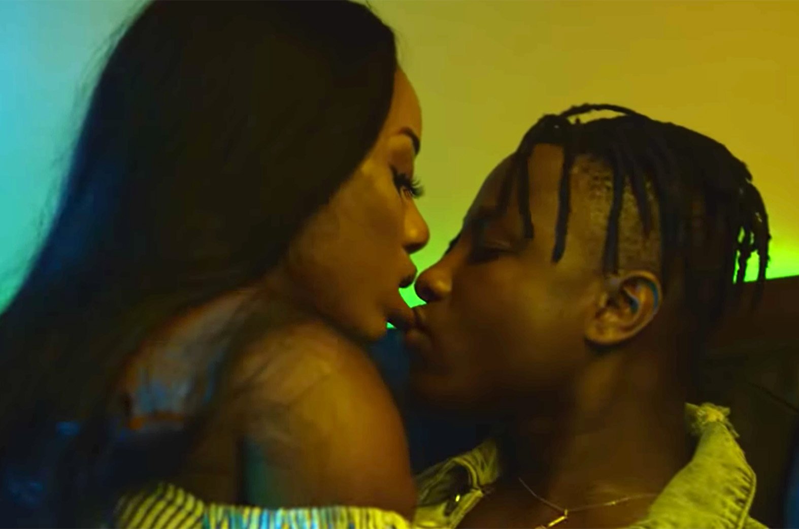 Video: Coffee by Kelvynboy
