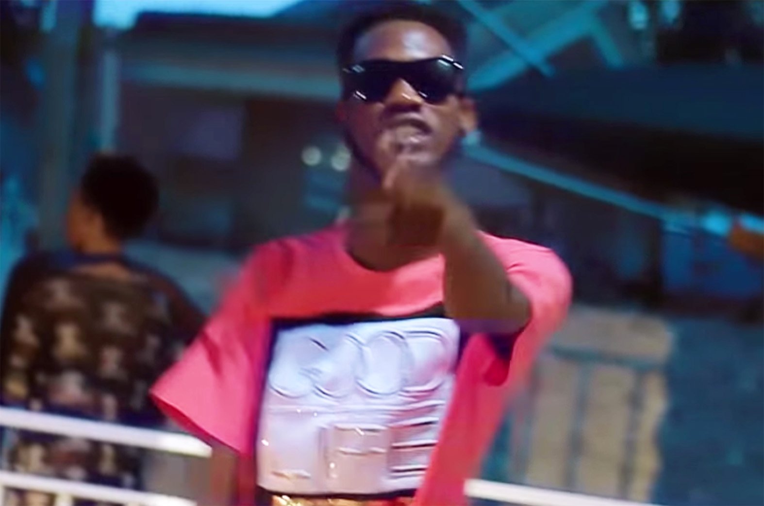 Video: Modeɛ Sɛ Moano by Ypee feat. RC